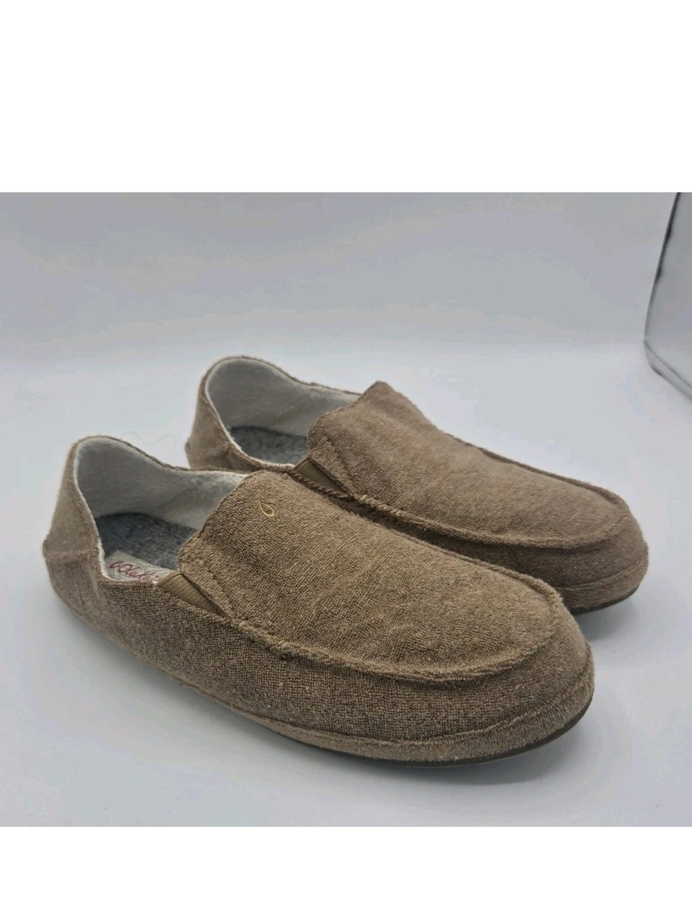 OluKai Womens Size 38 US 8 Brown Tan Nohea Hulu Slippers Shoes